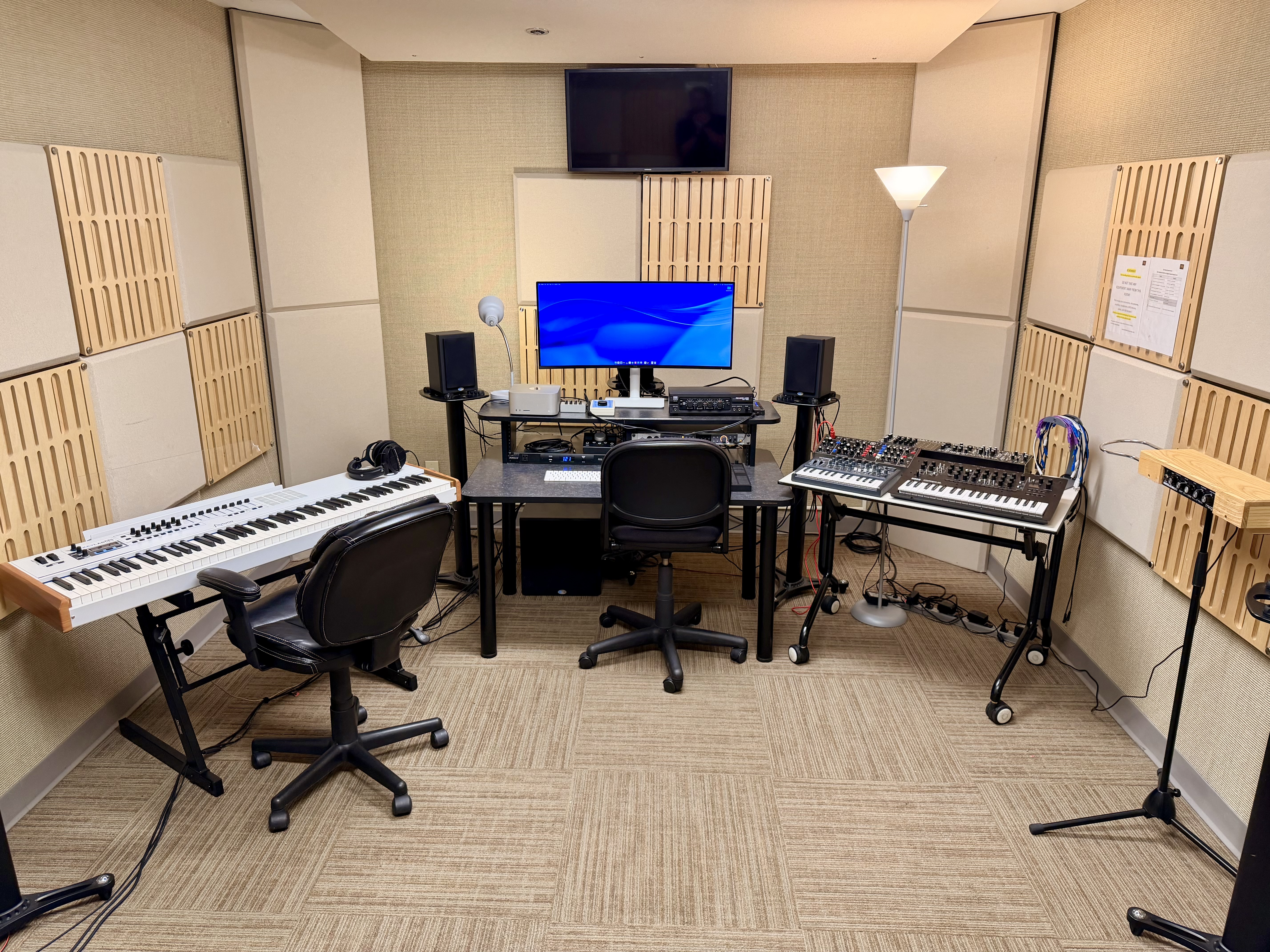 studioB_1