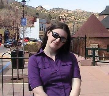 kat wearing sunglasses in manitou springs