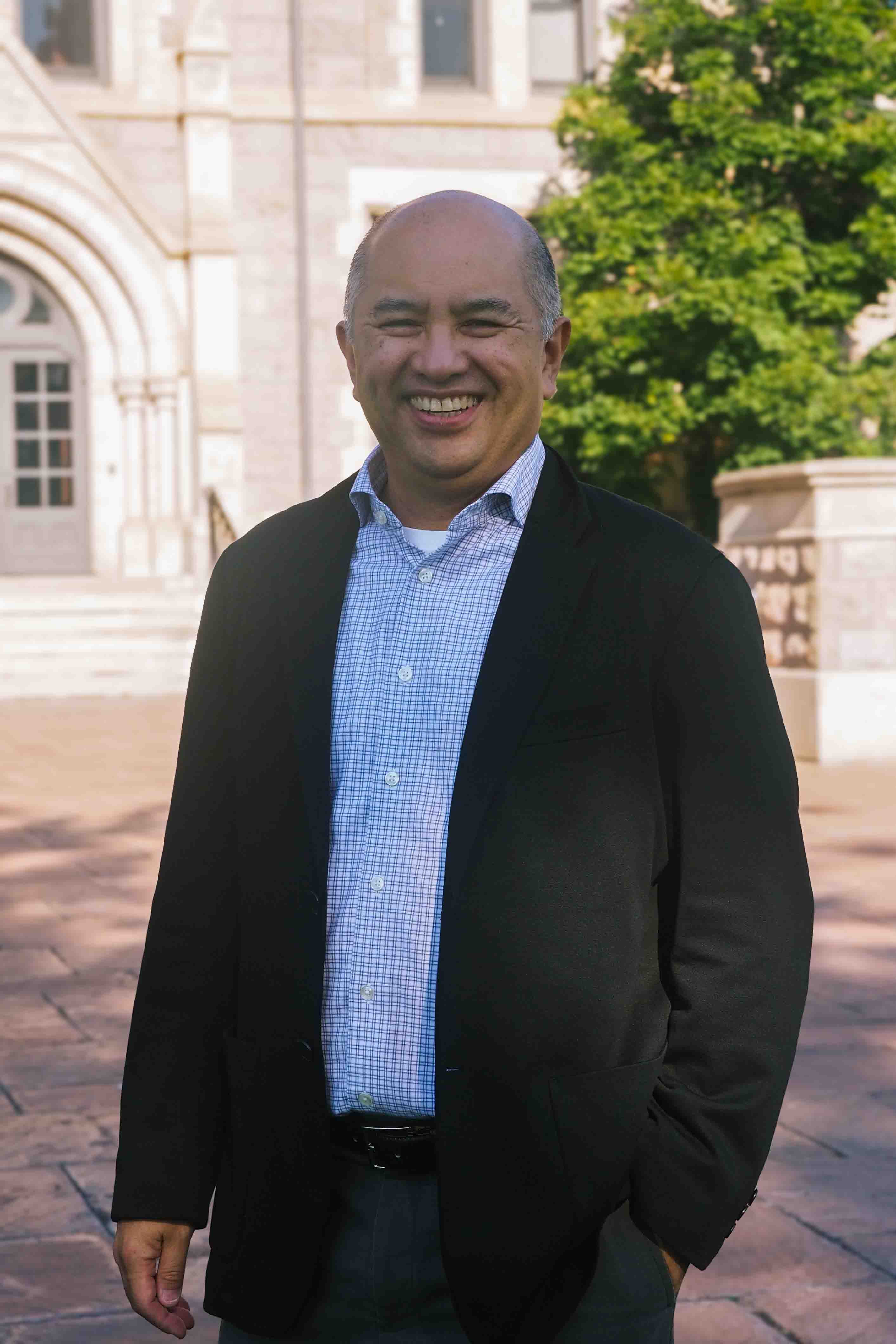 Tony Cabasco headshot