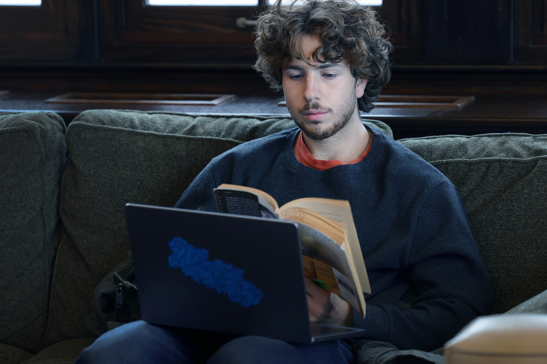 Student reading book
