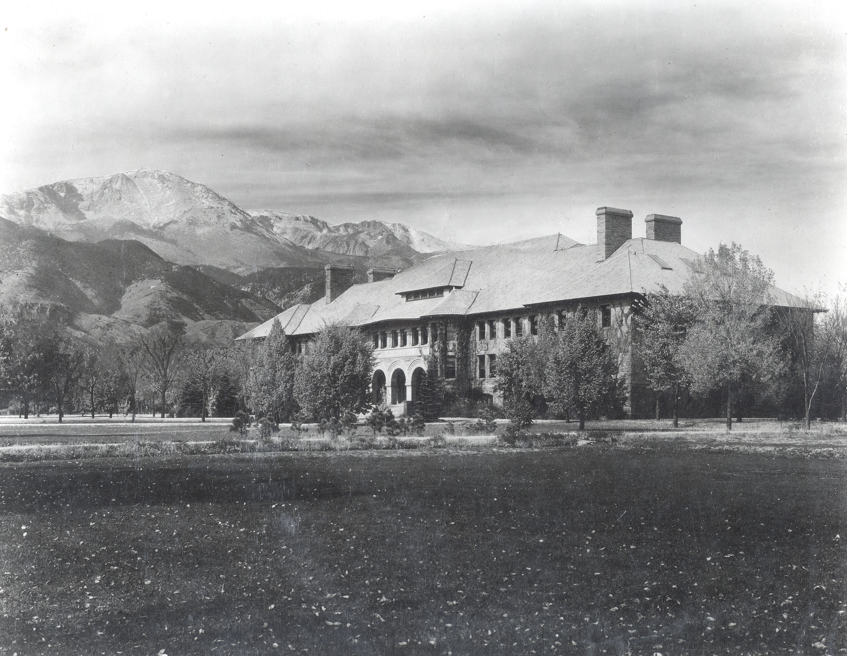 palmer-exterior-1930.jpeg