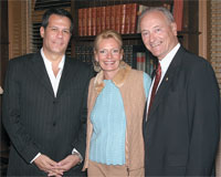 Florida was guest of honor at a Stewart House reception hosted by his long-time friends Jacqueline Lundquist and CC President Richard F. Celeste.