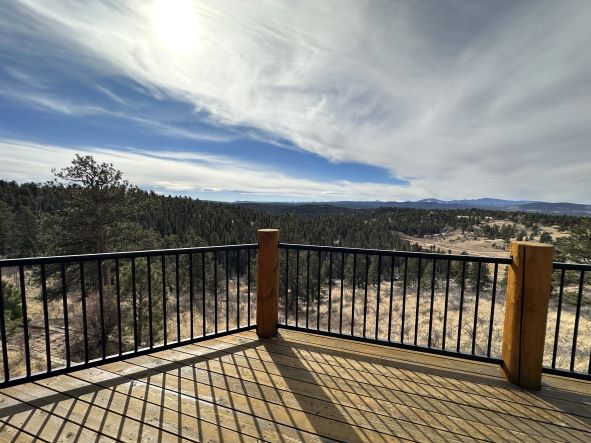 CC Cabin Outdoor Deck View <span class="cc-gallery-credit"></span>