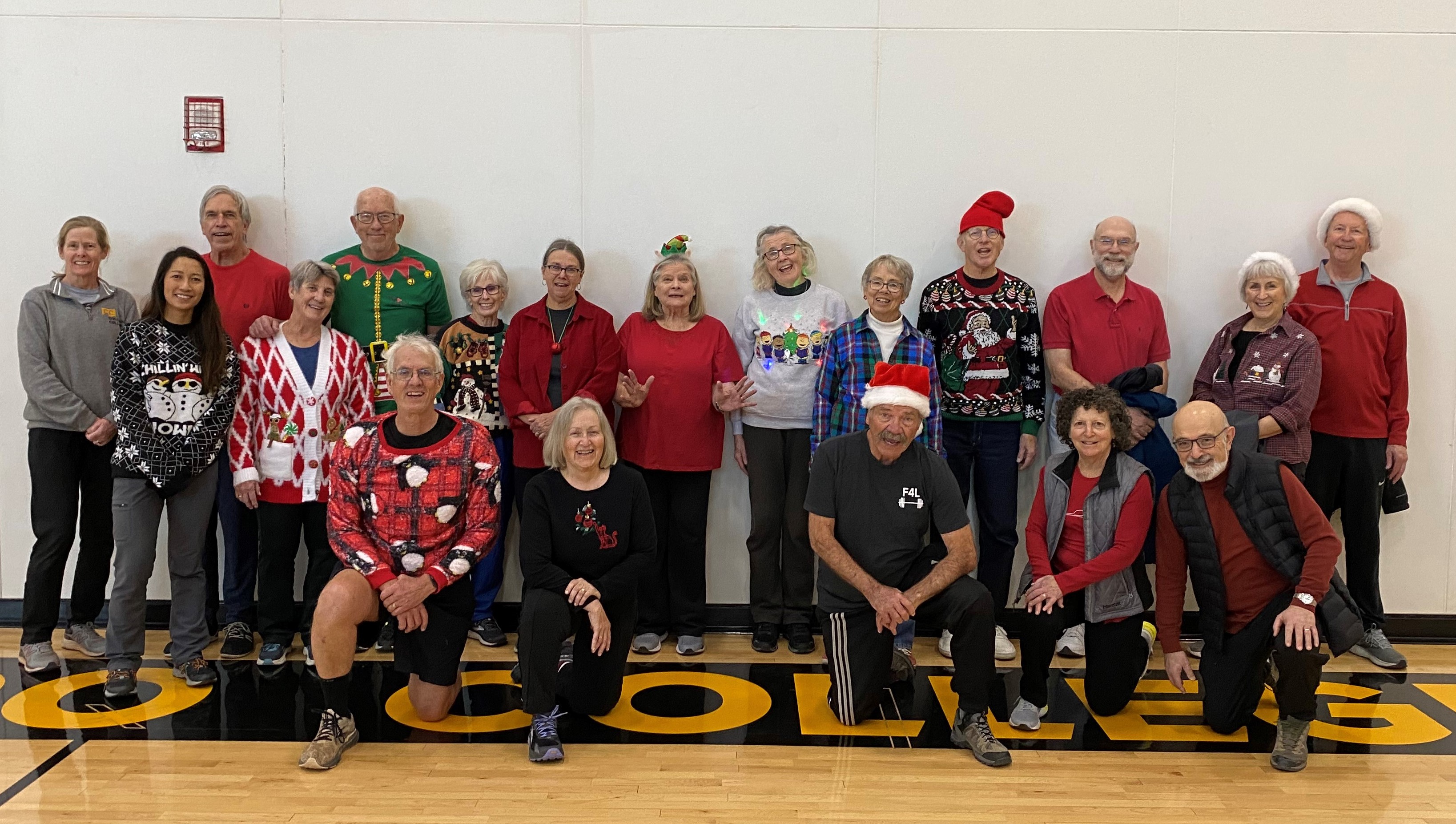 2022 Holiday Fit 4 Life Group Picture <span class="cc-gallery-credit"></span>