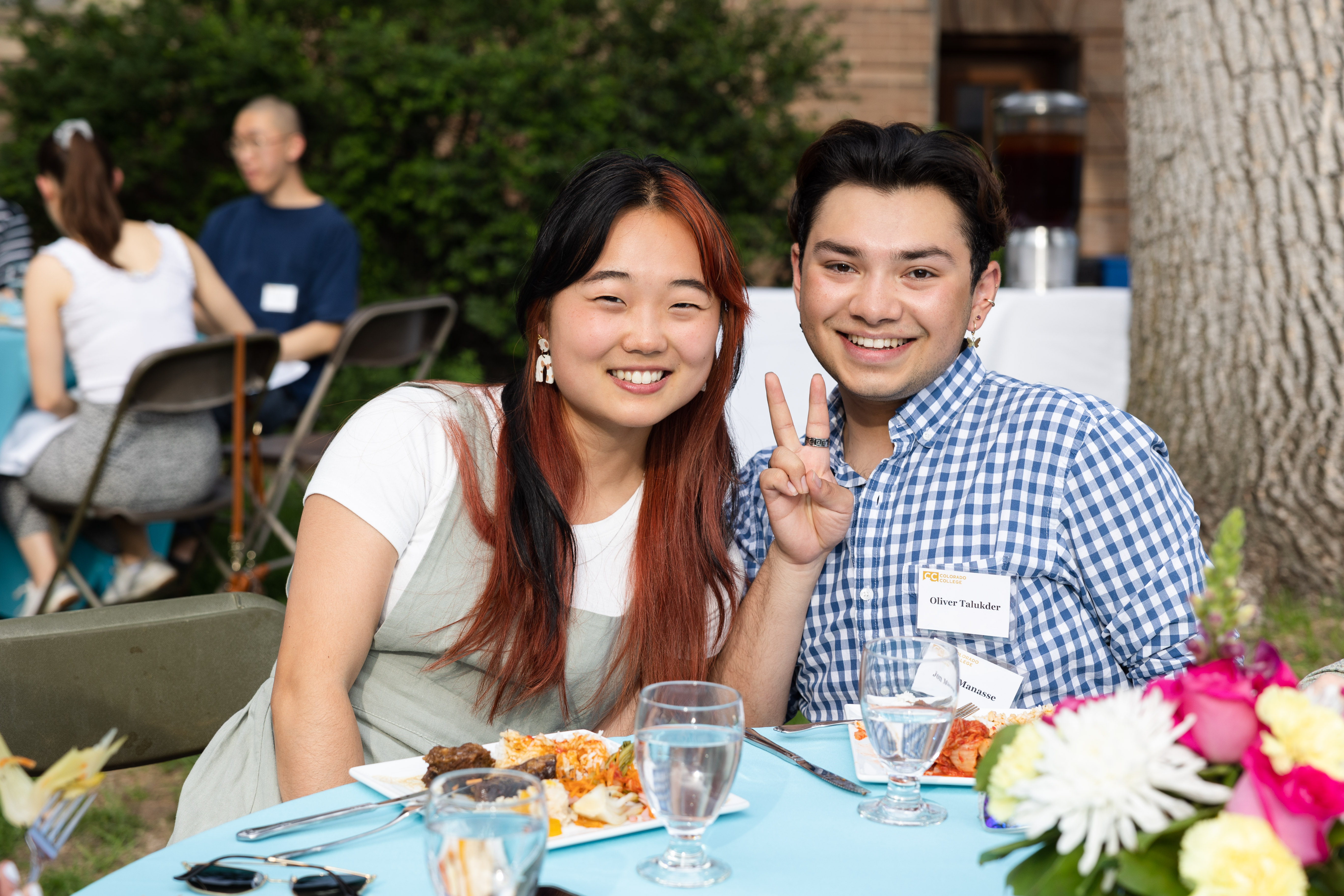 '22 Fellows Elise Kim & Oliver Talukder at the Korean BBQ hosted by President Richarson <span class="cc-gallery-credit">[Chidera Ikpeamarom]</span>