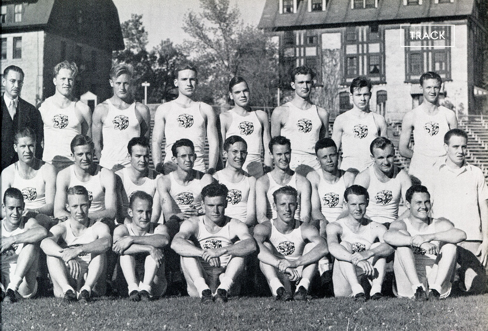 The 1940 Colorado College Varsity Track team <span class="cc-gallery-credit"></span>