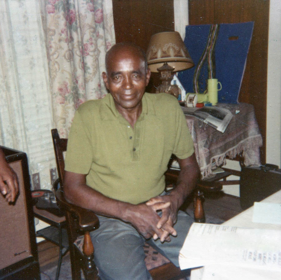 Stroud at his home in Portland, Oregon, 1972. <span class="cc-gallery-credit"></span>
